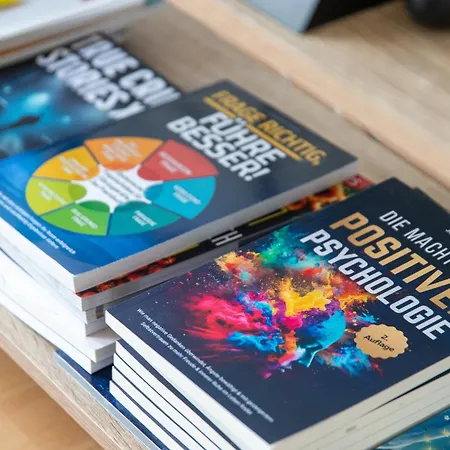 Schoene Mit Parkplatz Im Zentrum Von *