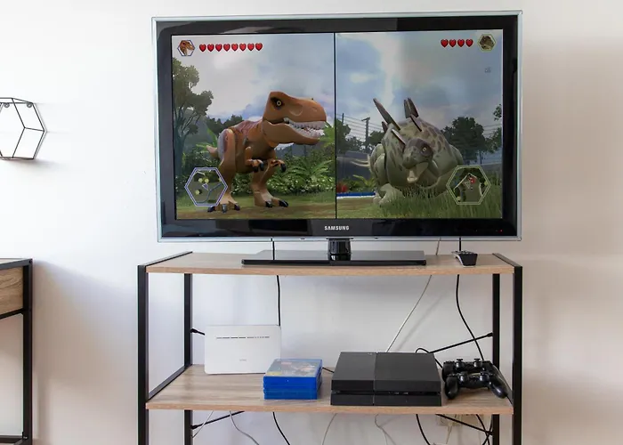 Schoene Mit Parkplatz Im Zentrum Von Apartment